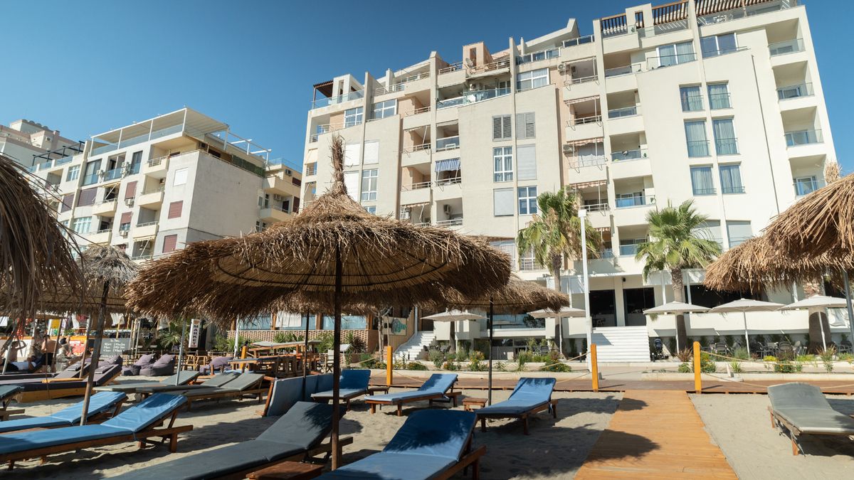 Seaside Hotel