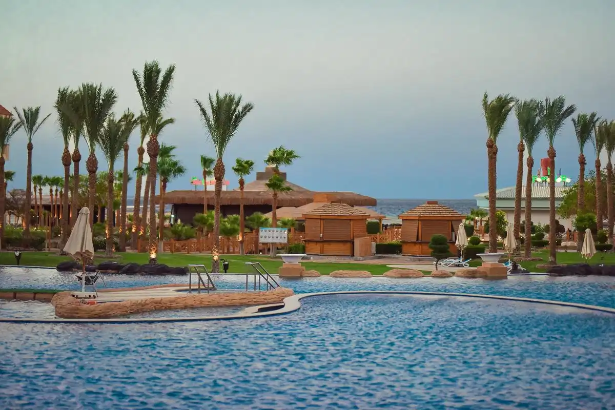 Tropitel Sahl Hasheesh Resort — Sahl Hasheesh, Red Sea