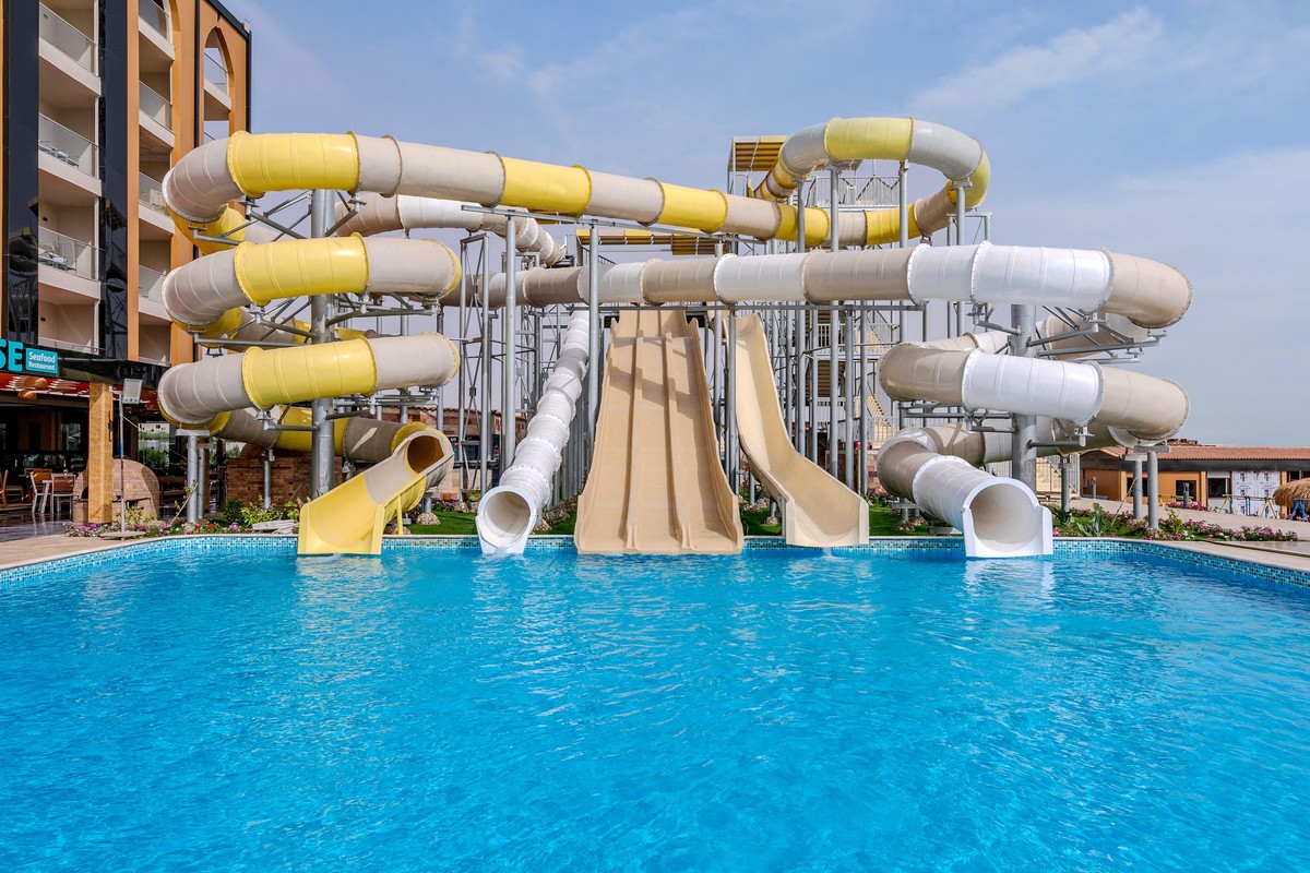 Rewaya Luxury Resort — Hurghada, Red Sea