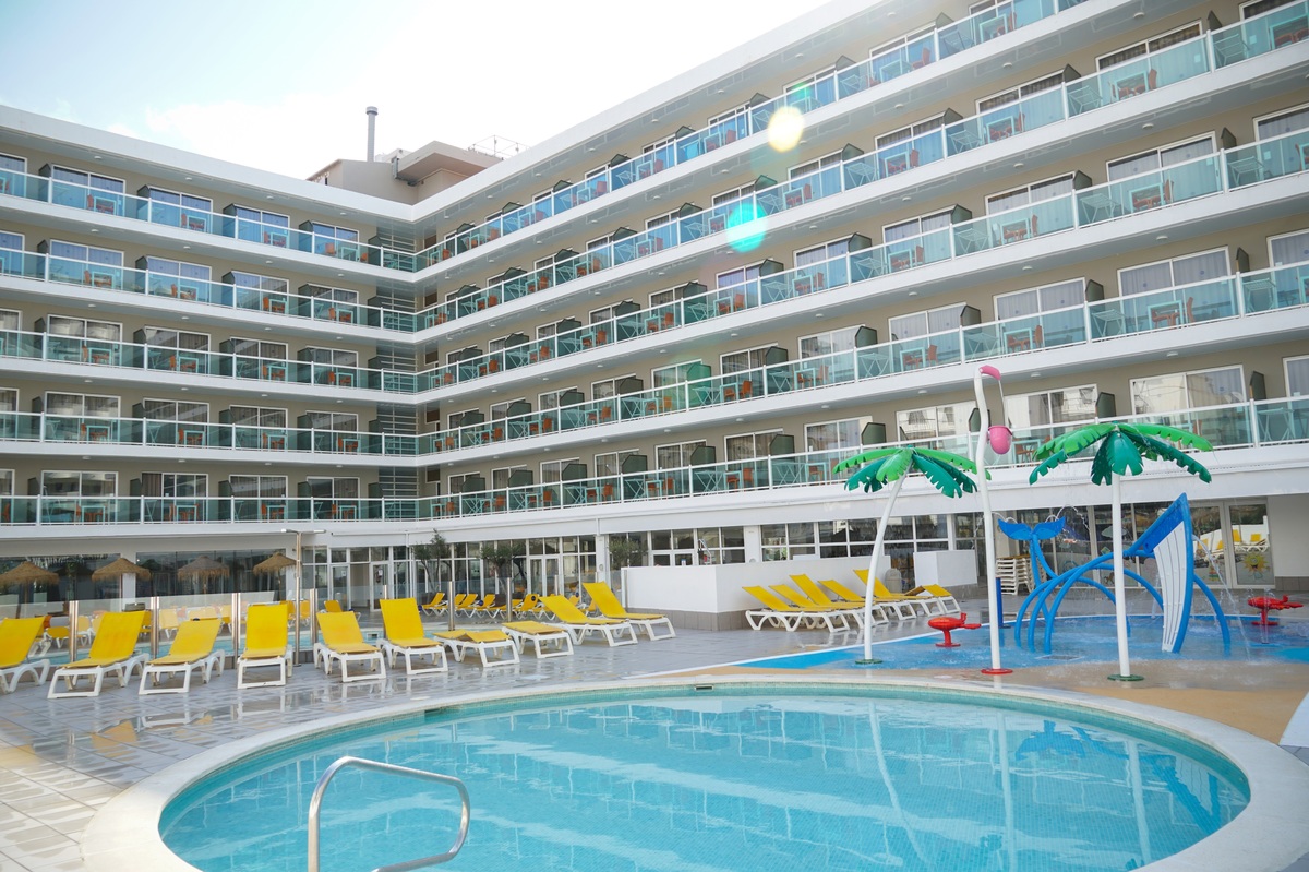 Ohtels Villa Dorada — Salou, Catalonia
