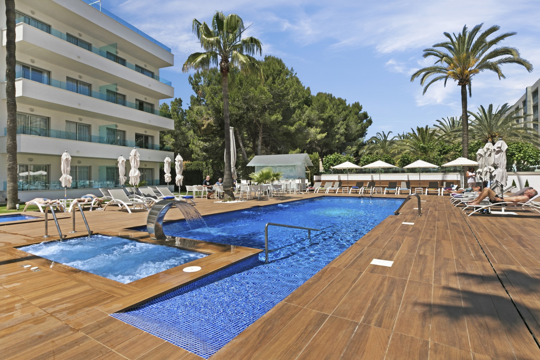 Metropolitan JUKA Playa Aparthotel — Playa de Palma, Balearic Islands