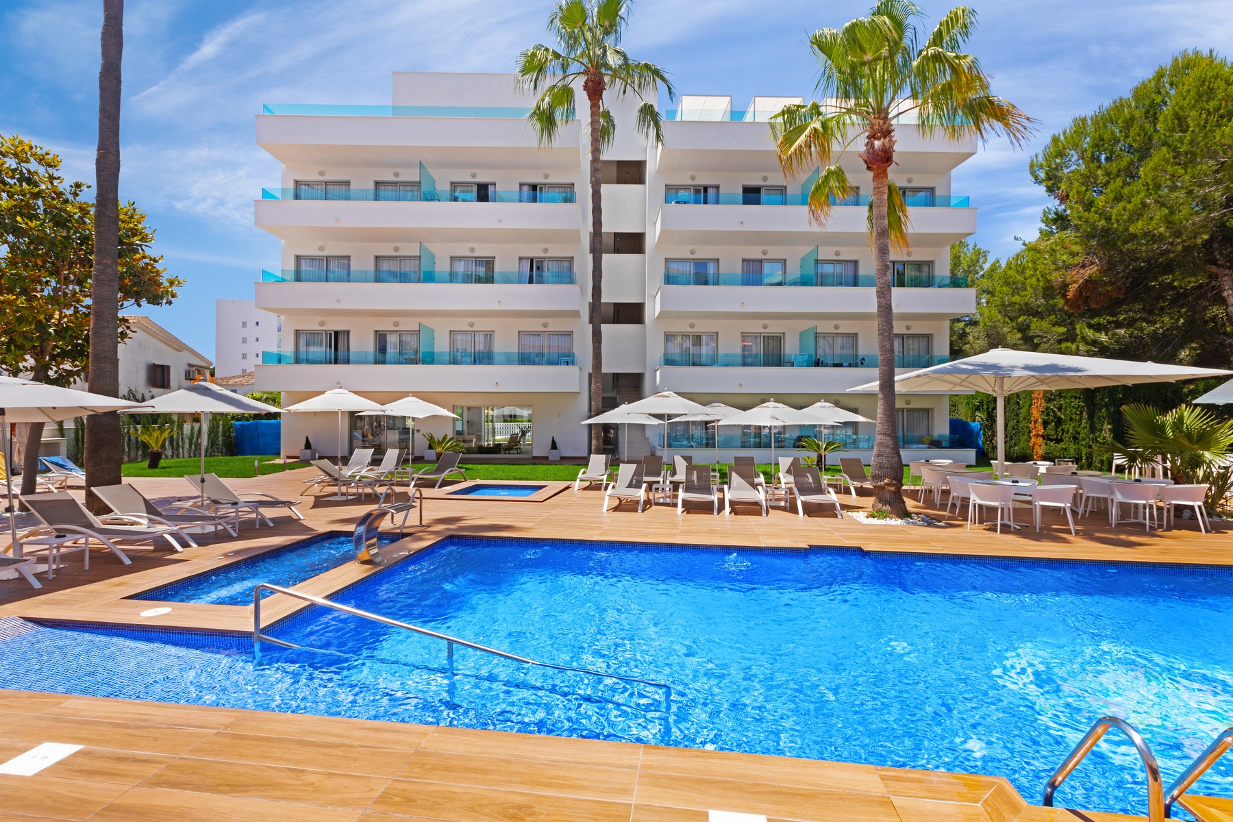Metropolitan JUKA Playa Aparthotel — Playa de Palma, Balearic Islands