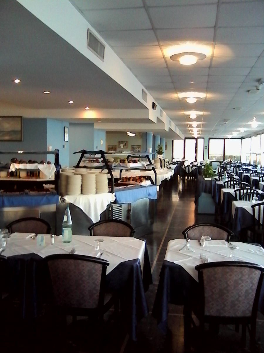 Hotel Caravelle — Jesolo, Veneto
