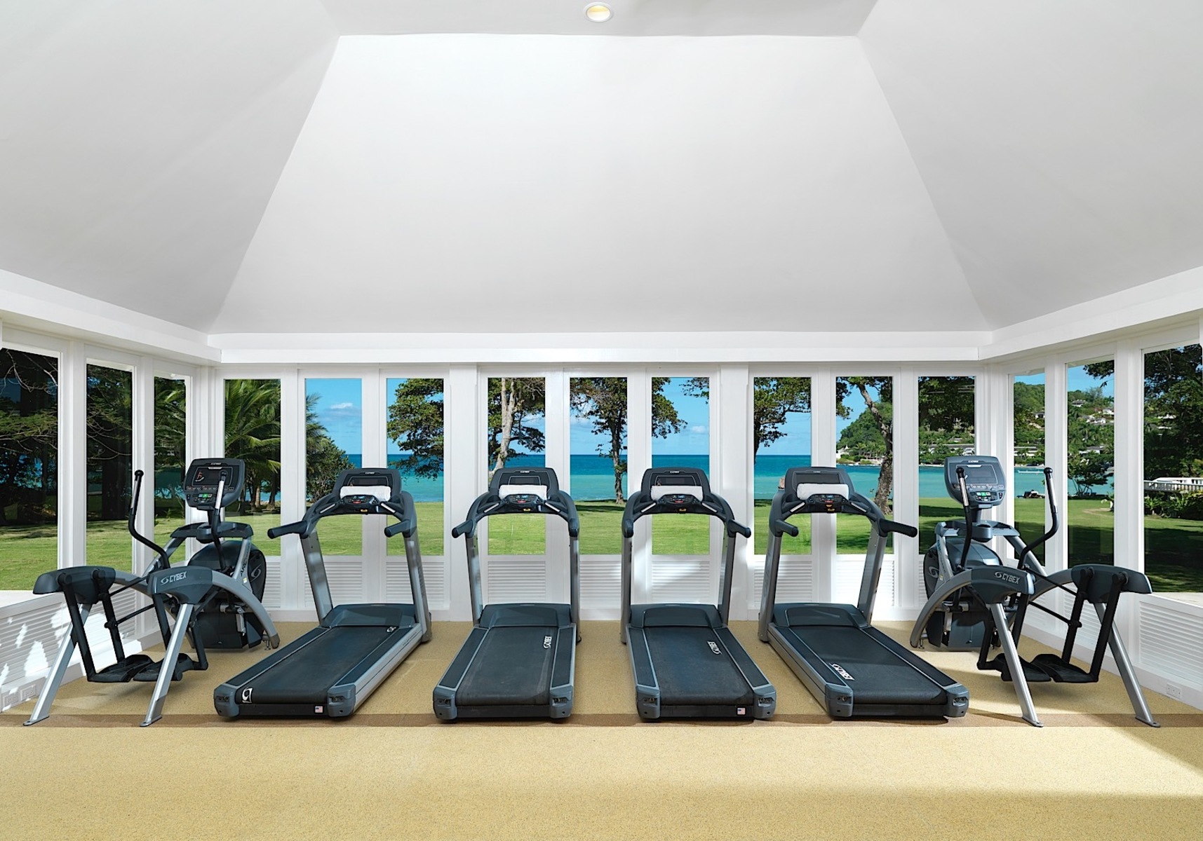 Round Hill Hotel And Villas — Montego Bay