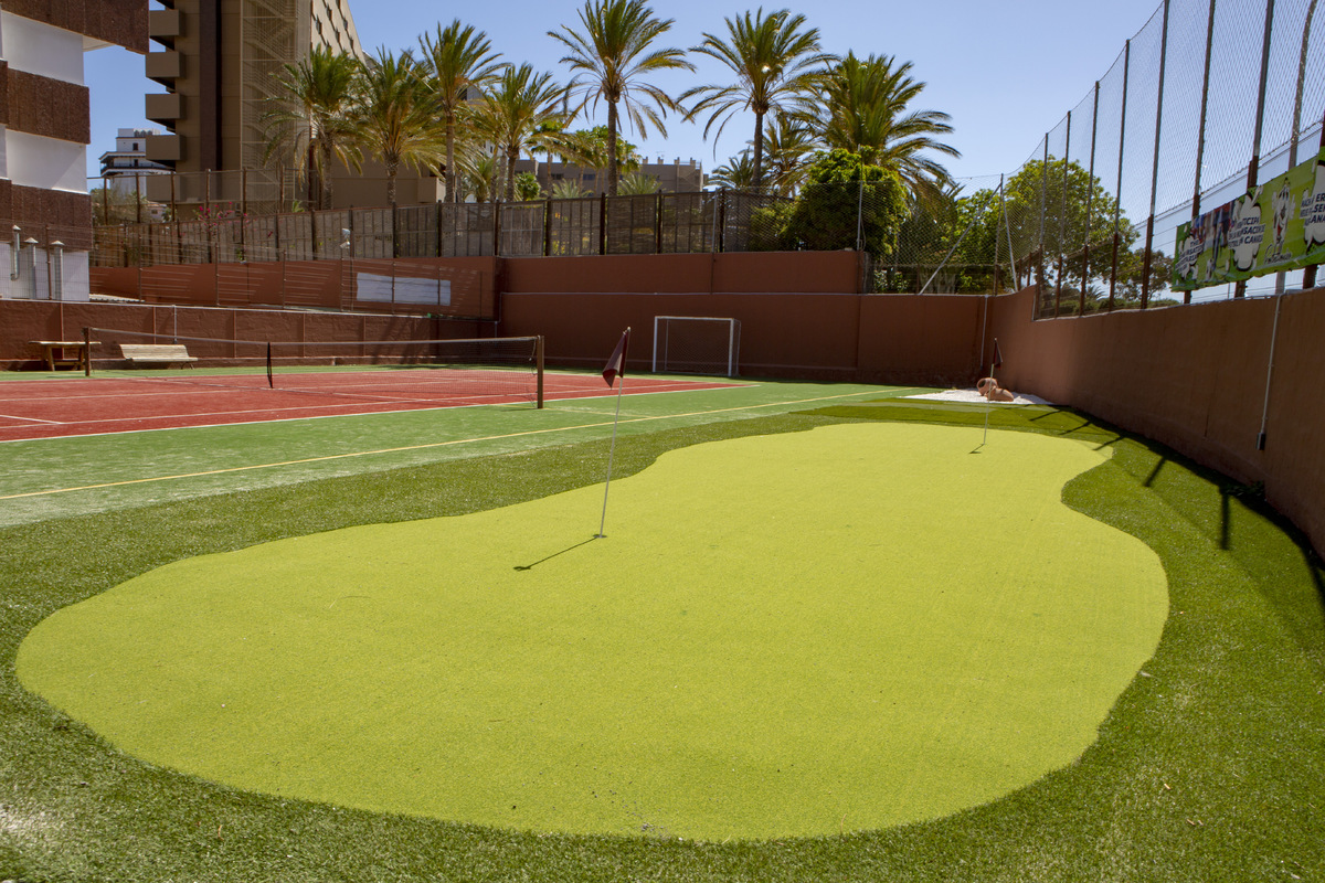 Corona Roja — Playa del Ingles, Canary Islands