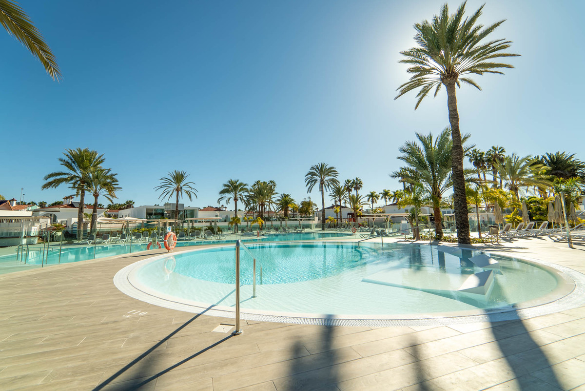 Hotel LIVVO Dunagolf Suites — Maspalomas, Canary Islands