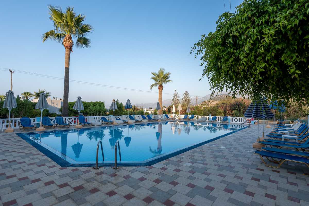 Paloma Garden and Corina Hotel — Stalida