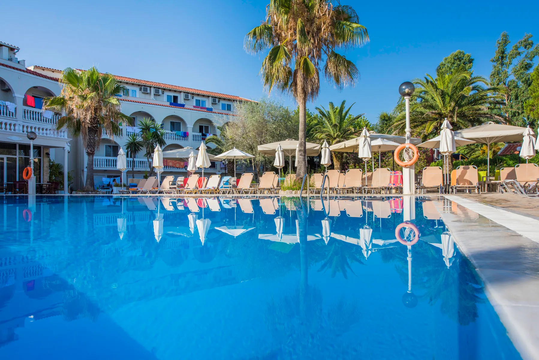 Angela Beach Hotel
