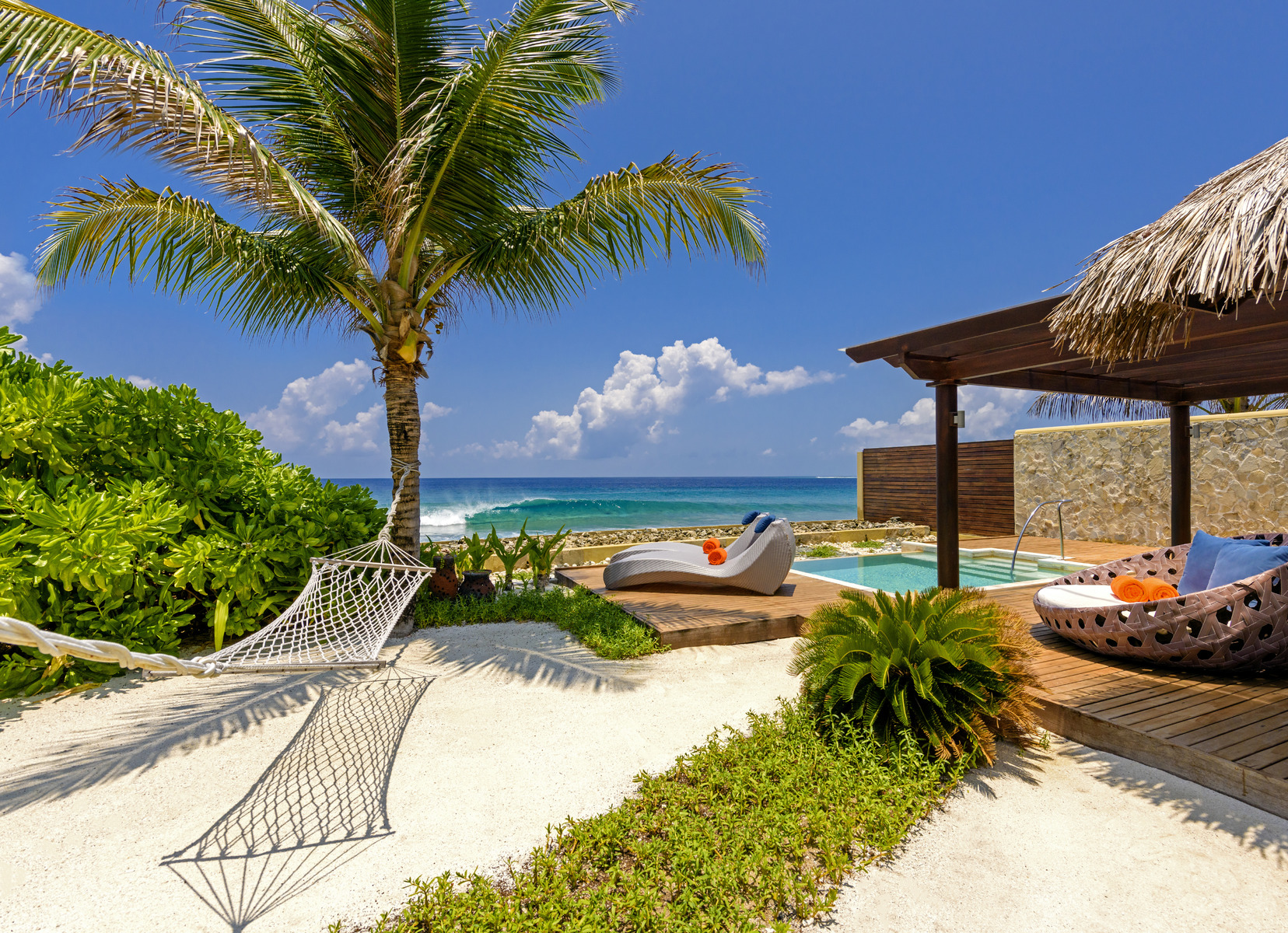 Sheraton Maldives Full Moon Resort & Spa — Furanafushi, Kaafu
