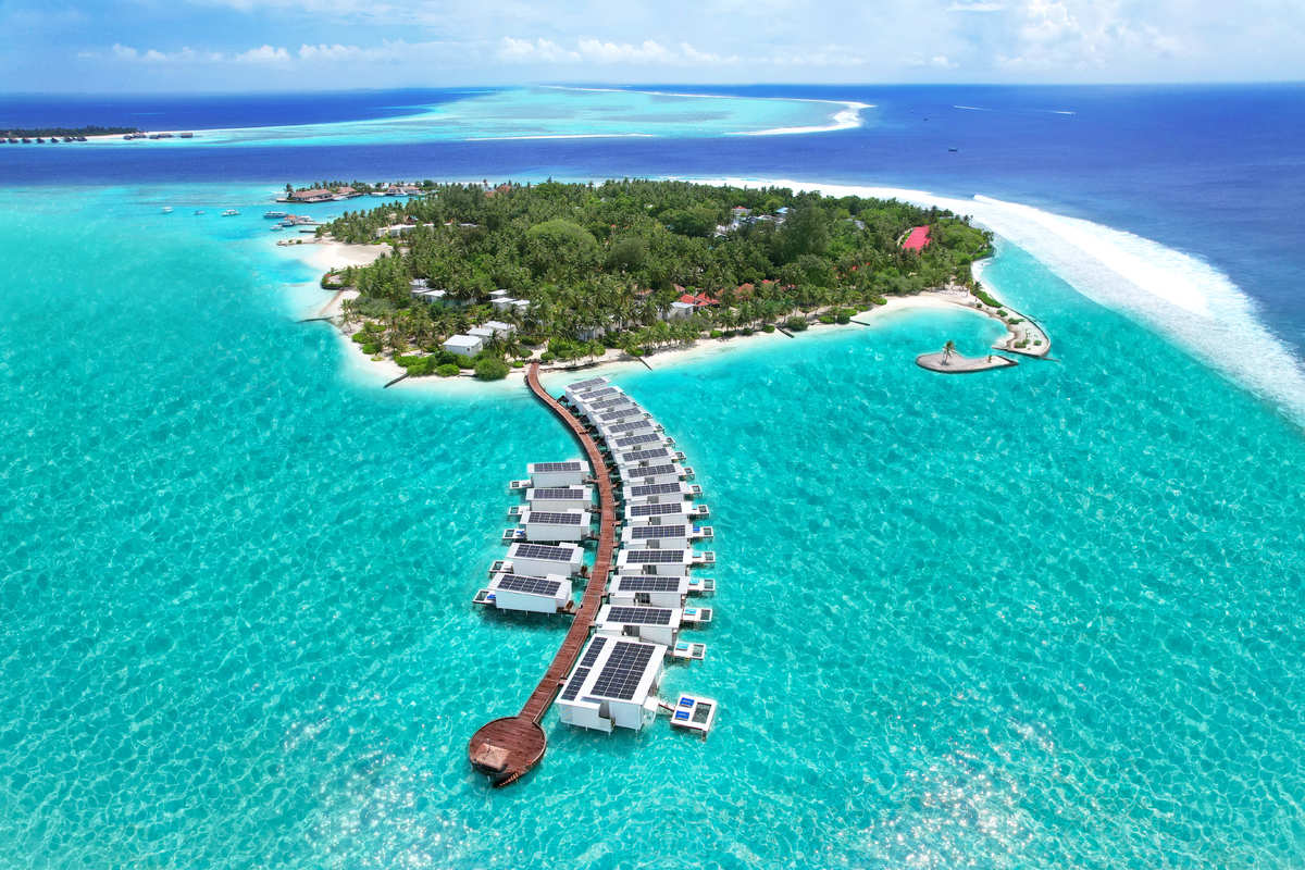 Holiday Inn Resort Kandooma Maldives — Kandoomaafushi, Kaafu