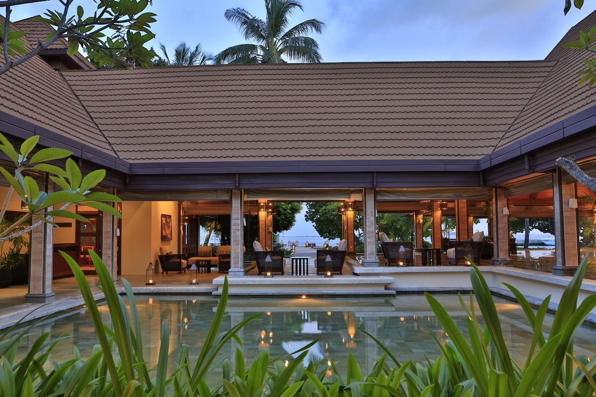 Niva Kurumba Maldives — Vihamanaafushi, Kaafu