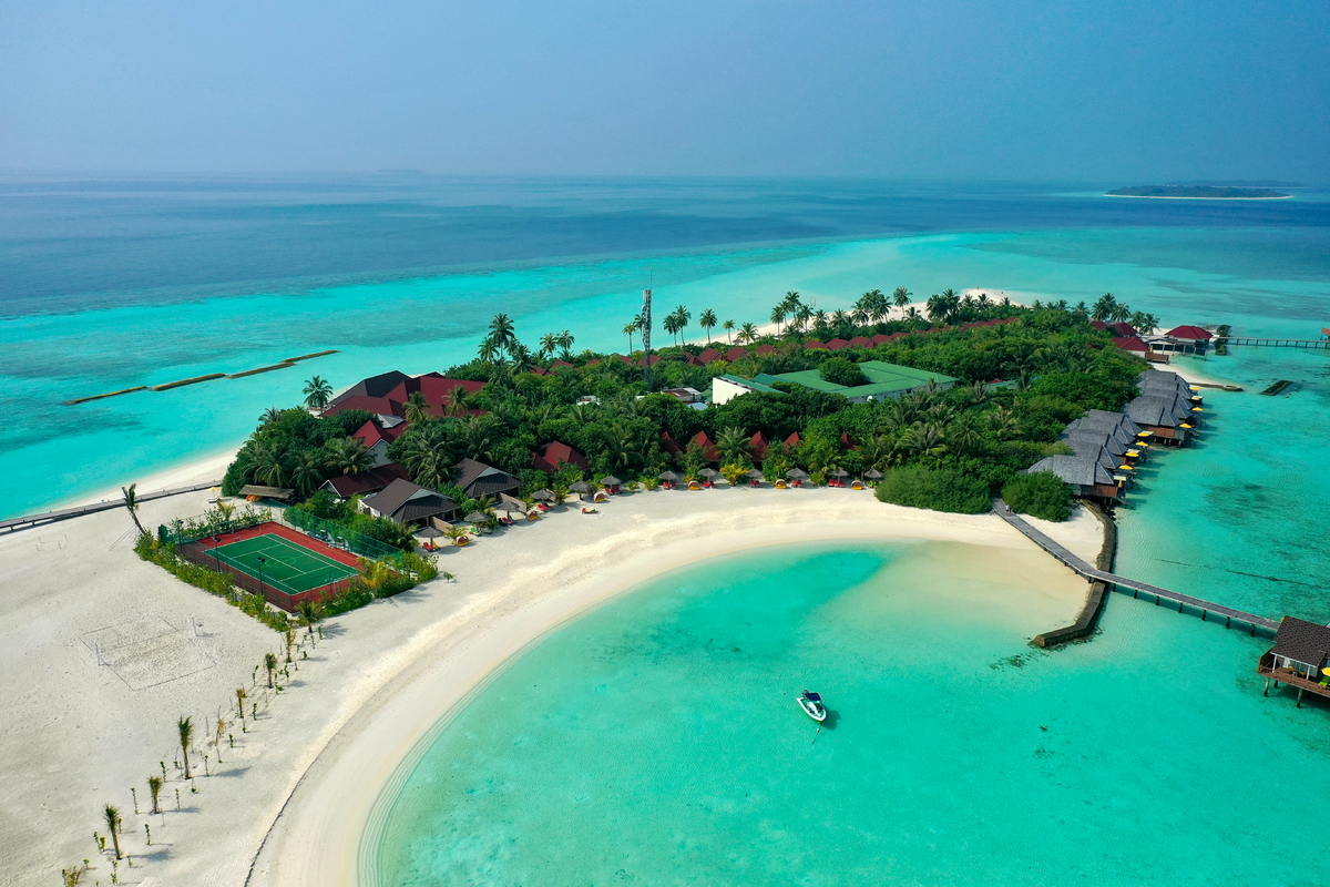 Dhigufaru Island Resort — Main photo in Baa Atoll, Baa