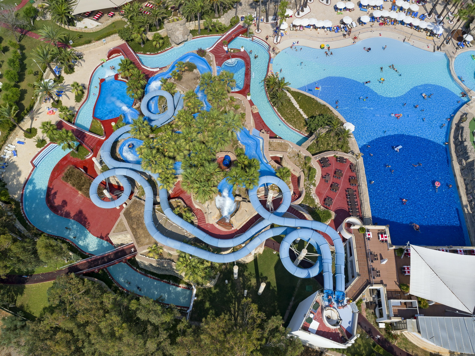 Monachus Family Resort Sorgun — Titreyengol