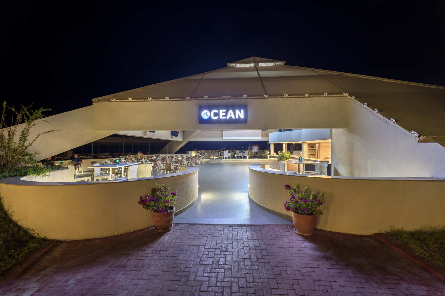 Monachus Family Resort Sorgun — Titreyengol