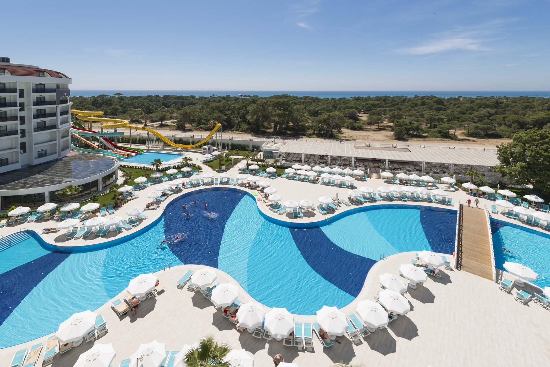 Diamond Premium Hotel & SPA — Side