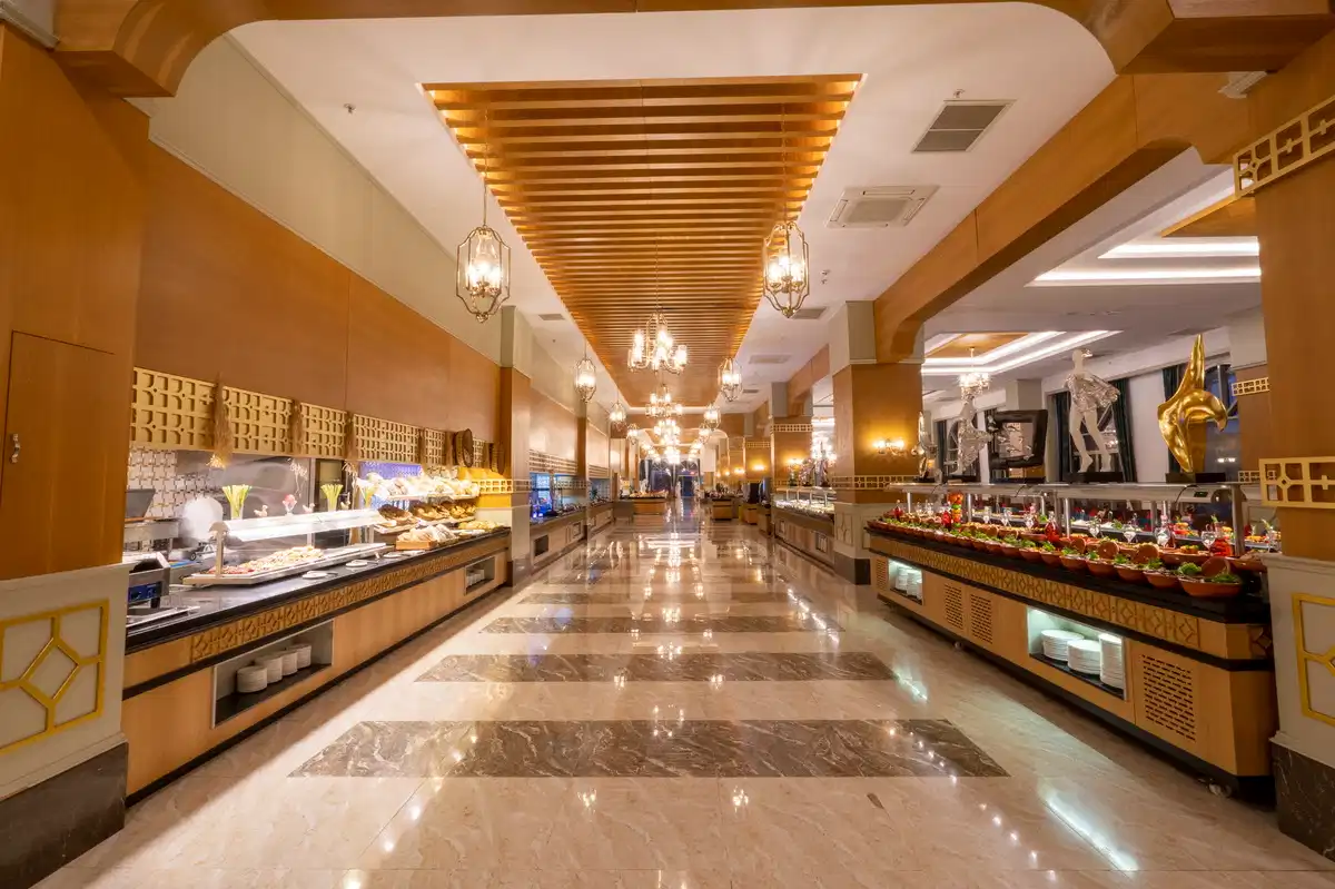 J'adore Deluxe Hotel & Spa Ultra All Inclusive — Side