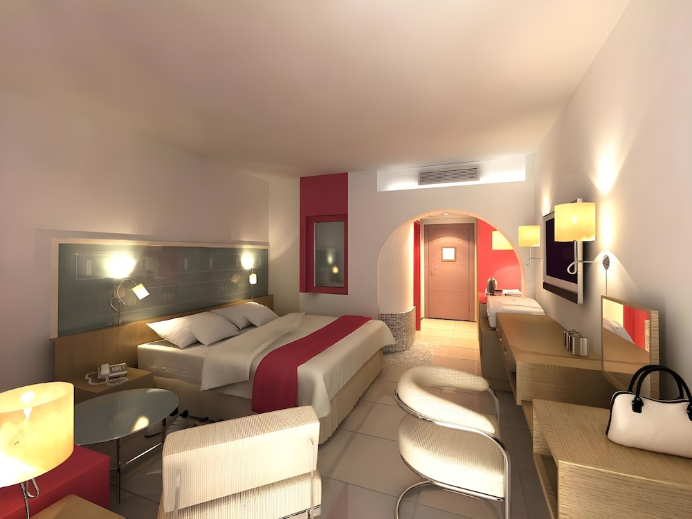 Mercure Hurghada Hotel — Hotel rooms in Hurghada, Red Sea
