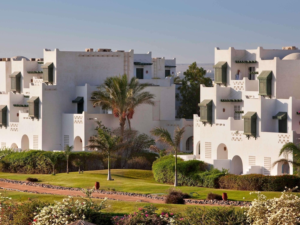 Mercure Hurghada Hotel — Hotel building in Hurghada, Red Sea