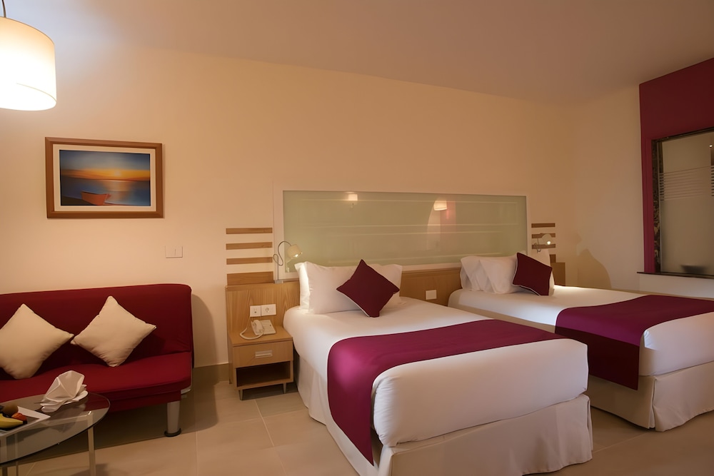 Mercure Hurghada Hotel — Hotel rooms in Hurghada, Red Sea