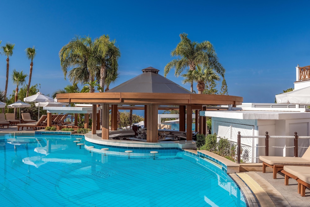 Mediterranean Beach Hotel — Swimming pool in Limassol, Limassol Region