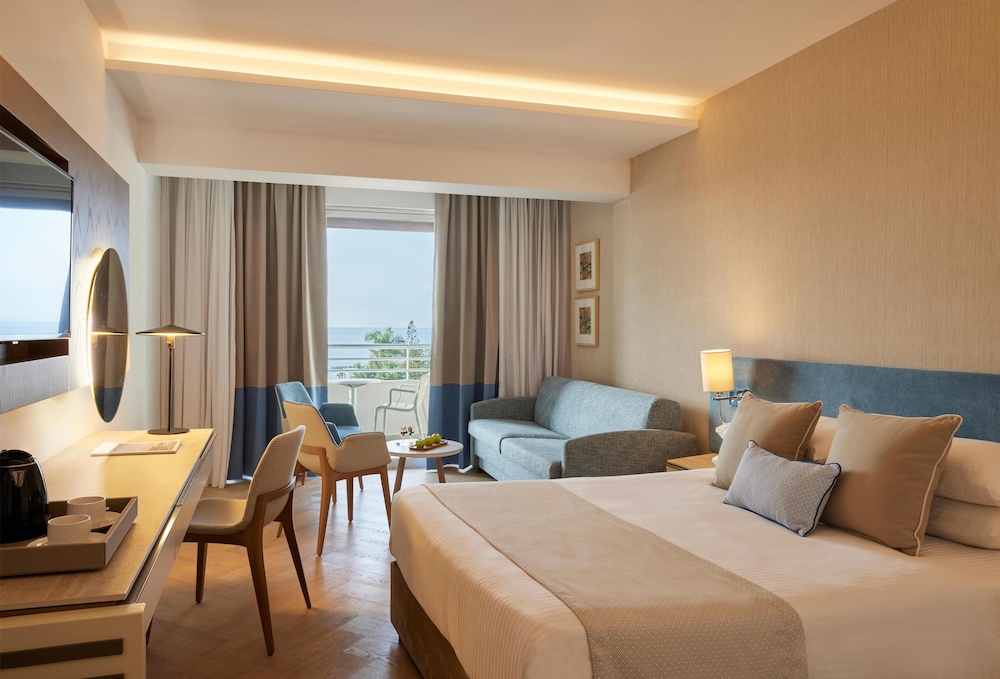 Mediterranean Beach Hotel — Hotel rooms in Limassol, Limassol Region