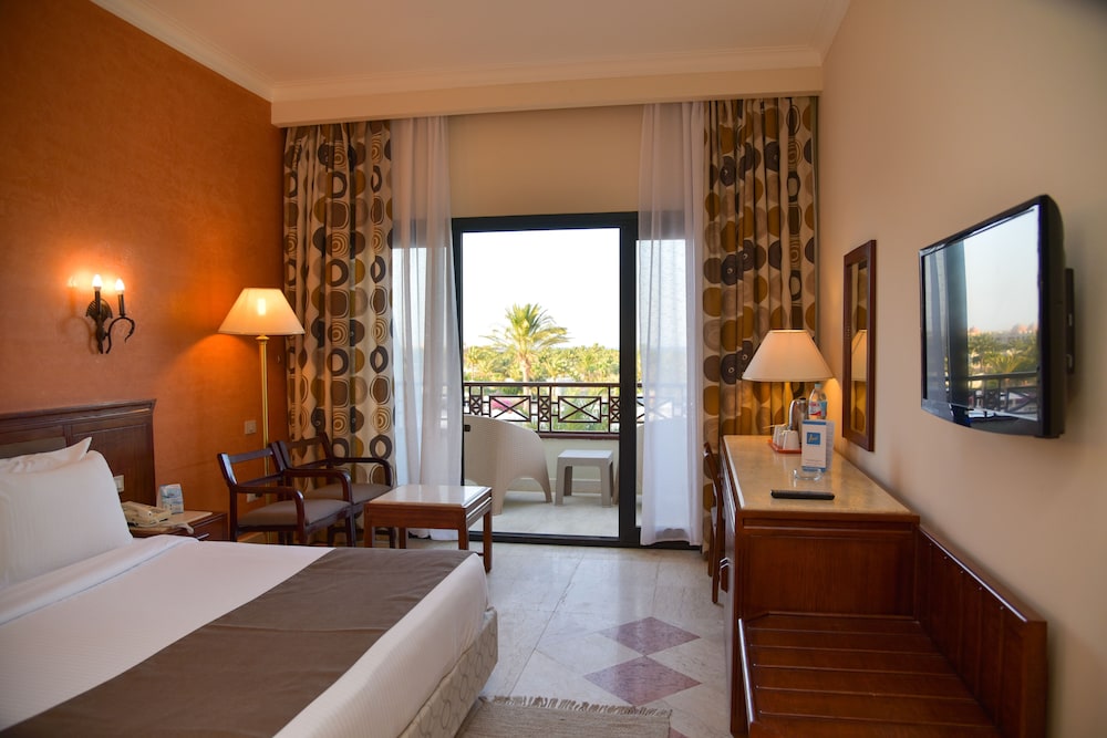 Pharaoh Azur Resort — Hotel rooms in Hurghada, Red Sea