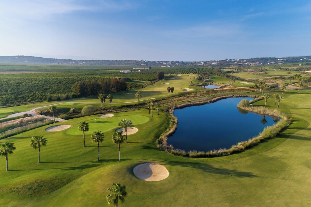 Vila Vita Parc — Sports & recreation in Armação de Pêra, Faro