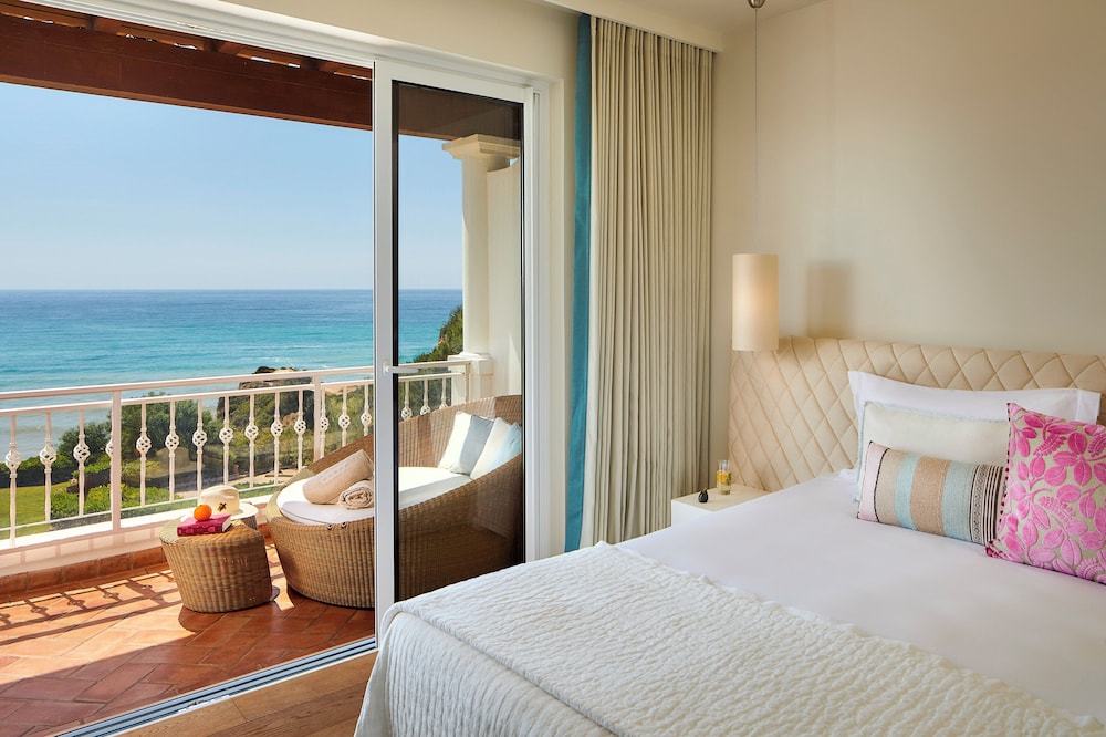 Vila Vita Parc — Hotel rooms in Armação de Pêra, Faro
