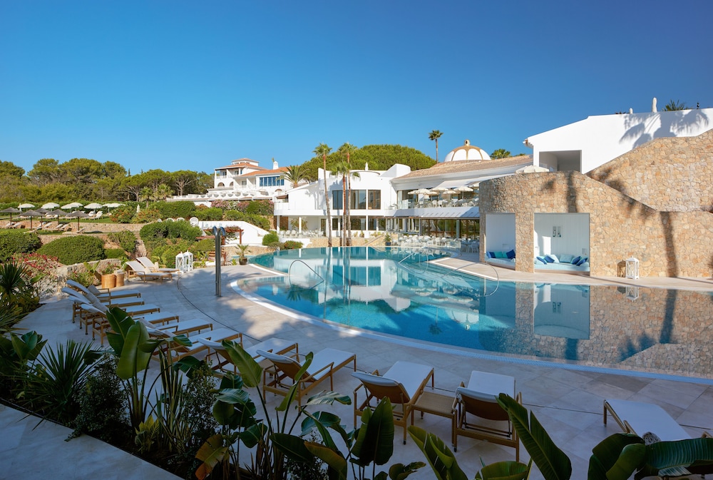 Vila Vita Parc — Swimming pool in Armação de Pêra, Faro
