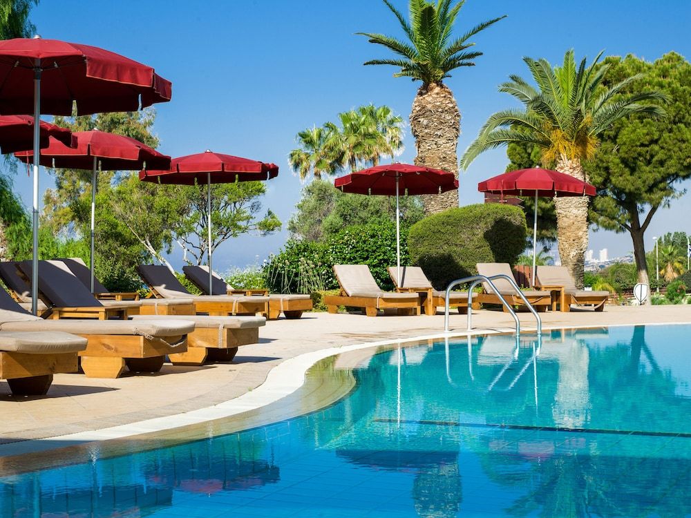 St Raphael Resort & Marina