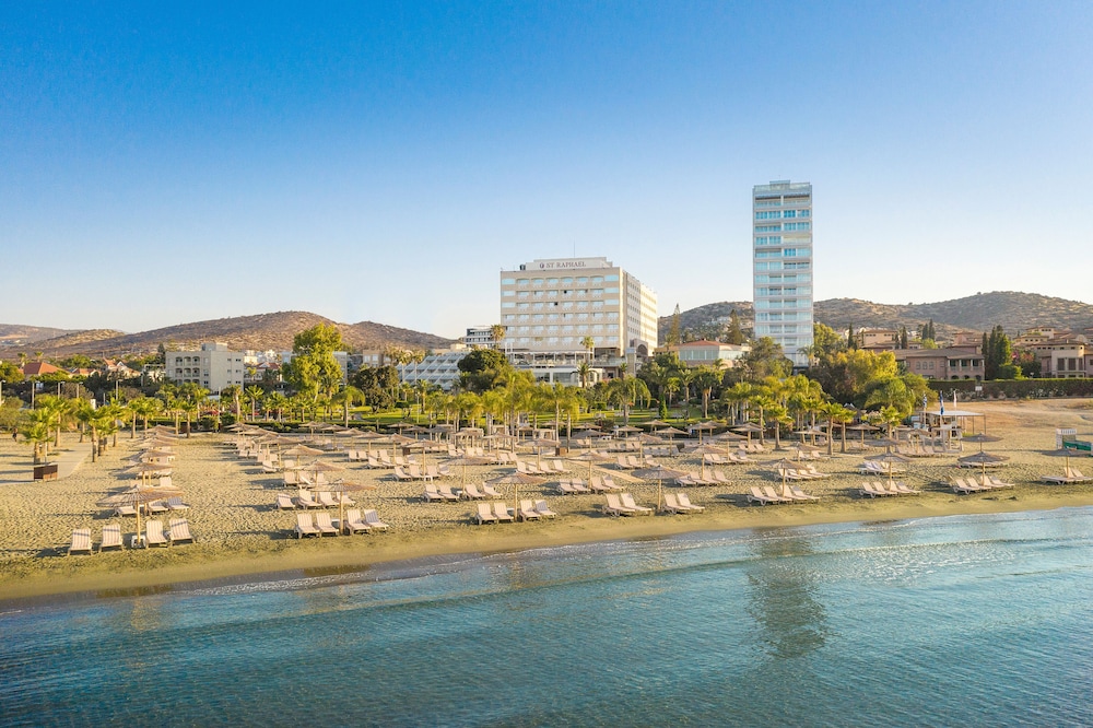 St Raphael Resort & Marina - zdjęcie 2