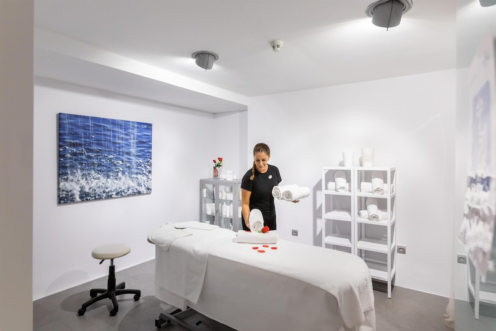Alexandre La Siesta — Spa in Playa de las Americas, Canary Islands