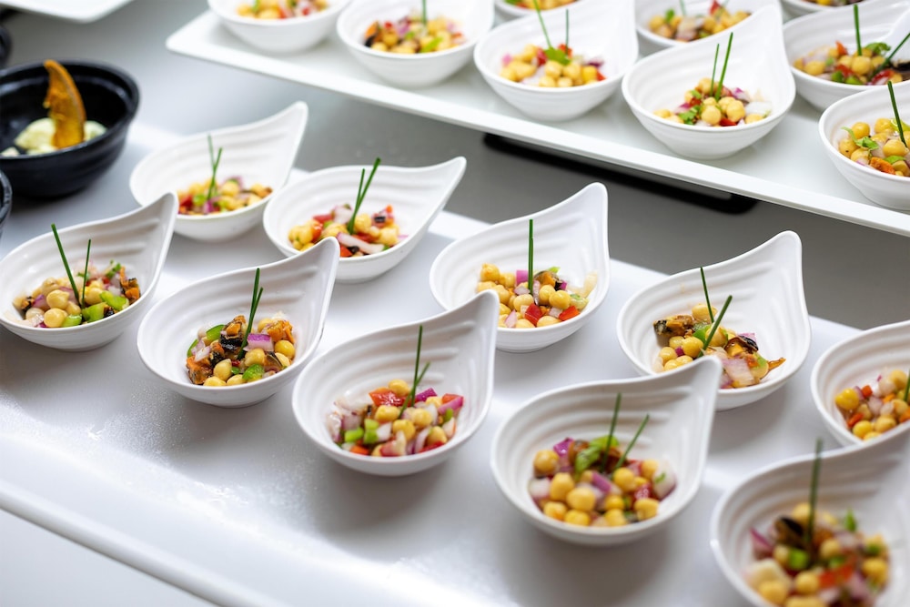 Alexandre La Siesta — Restaurant & bars in Playa de las Americas, Canary Islands