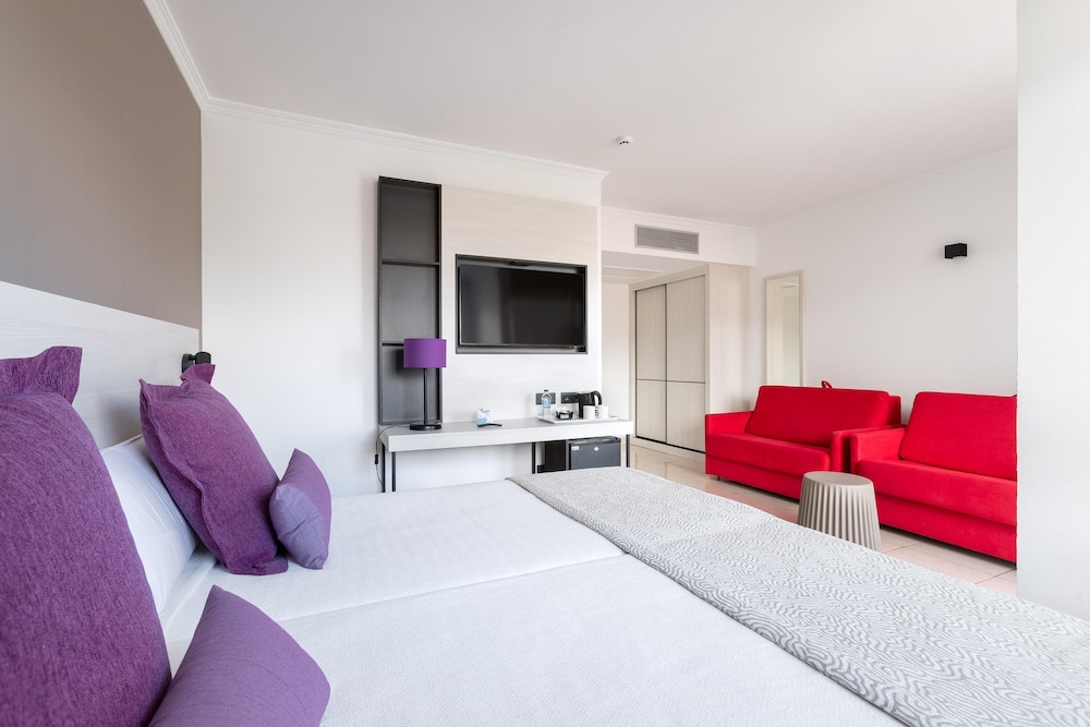 Alexandre La Siesta — Hotel rooms in Playa de las Americas, Canary Islands