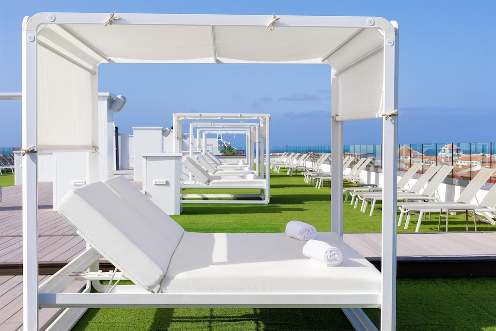 Alexandre La Siesta — Sports & recreation in Playa de las Americas, Canary Islands