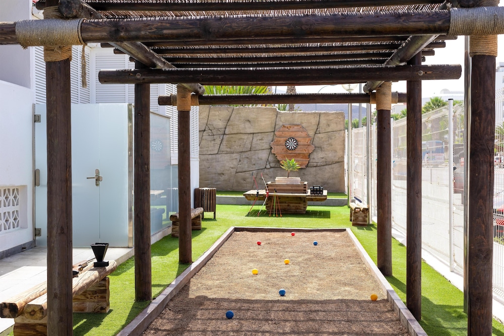 Alexandre La Siesta — Sports & recreation in Playa de las Americas, Canary Islands