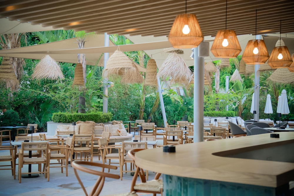 Kapetanios Odysseia Hotel — Restaurant & bars in Limassol, Limassol Region