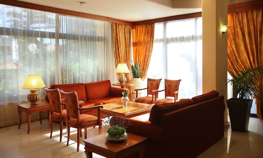 Kapetanios Odysseia Hotel — Hotel rooms in Limassol, Limassol Region