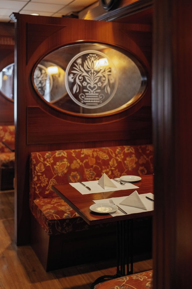 Kapetanios Odysseia Hotel — Restaurant & bars in Limassol, Limassol Region