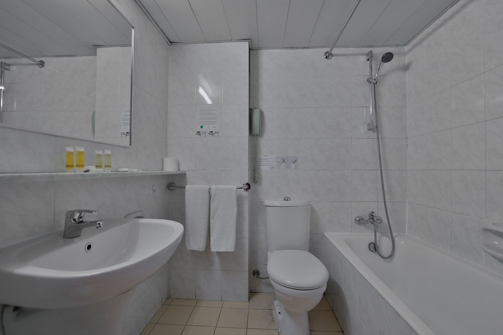 Kapetanios Odysseia Hotel — Hotel rooms in Limassol, Limassol Region
