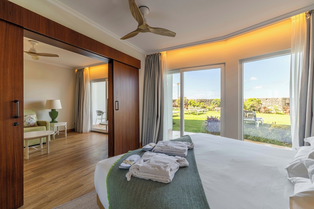 Pestana Ocean Bay Resort — Hotel rooms in Funchal, Madeira
