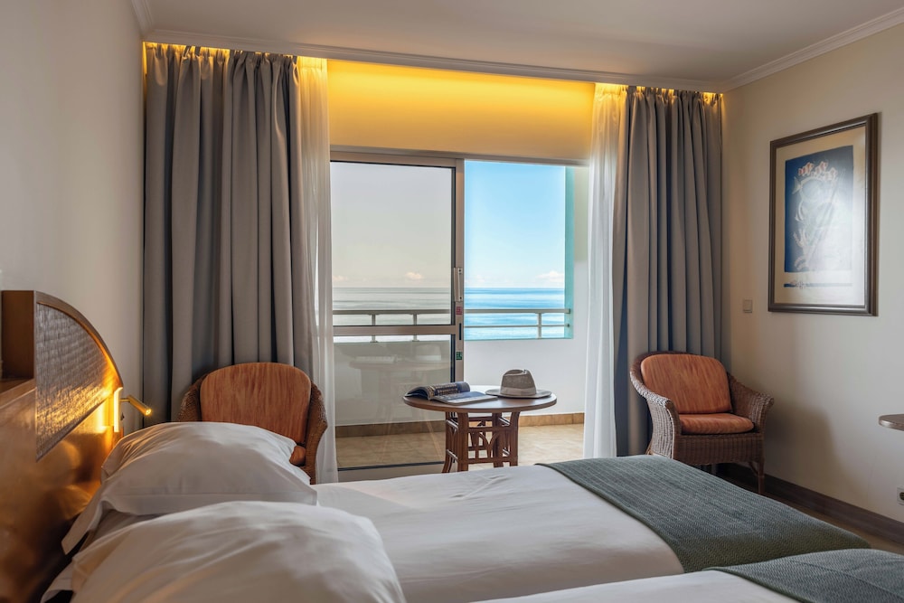 Pestana Ocean Bay Resort — Hotel rooms in Funchal, Madeira