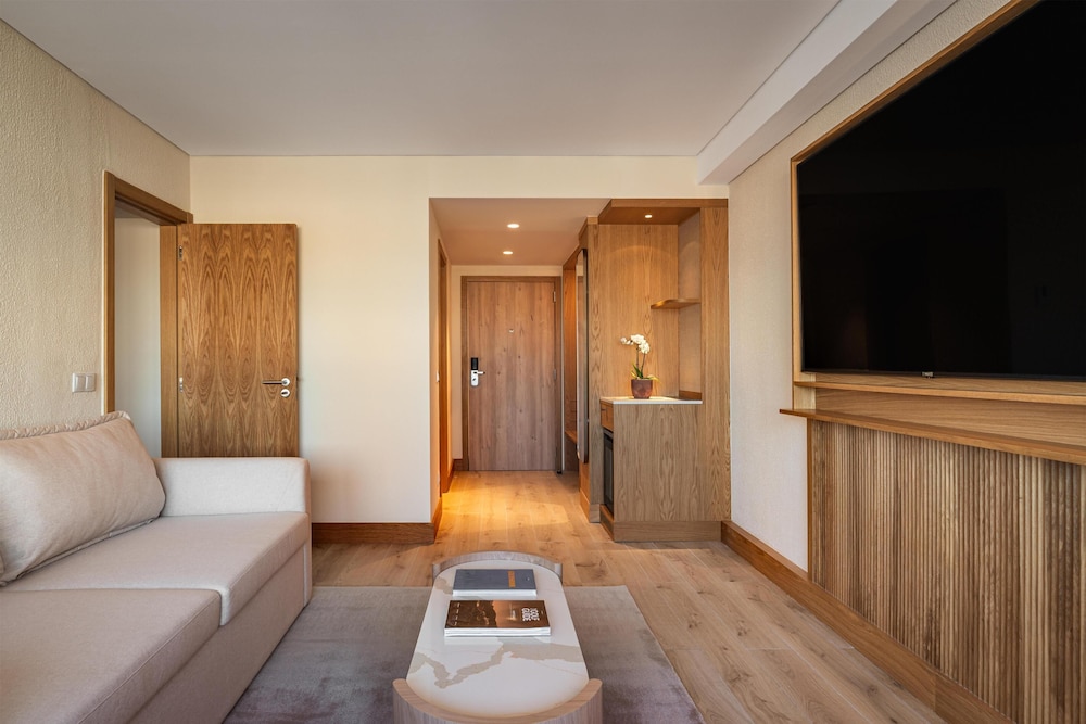 Hyatt Regency Vilamoura Algarve — Hotel rooms in Vilamoura, Faro