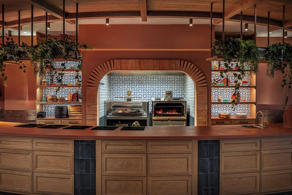 Hyatt Regency Vilamoura Algarve — Restaurant & bars in Vilamoura, Faro