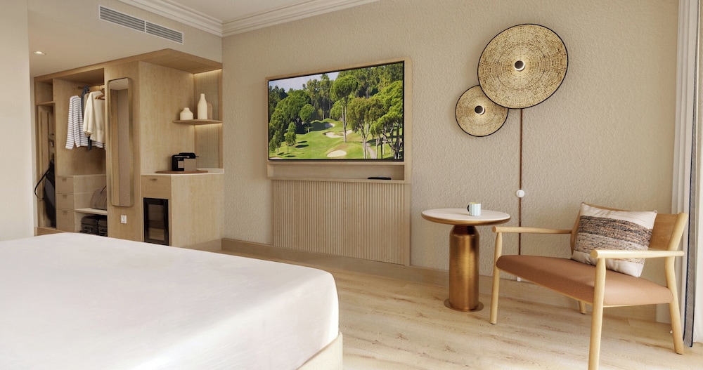 Hyatt Regency Vilamoura Algarve — Hotel rooms in Vilamoura, Faro
