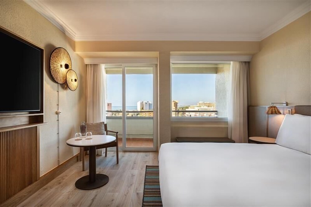 Hyatt Regency Vilamoura Algarve — Hotel rooms in Vilamoura, Faro