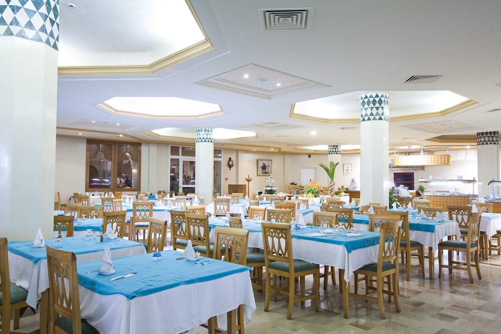 El Mouradi Mahdia — Restaurant & bars in Mahdia, Mahdia