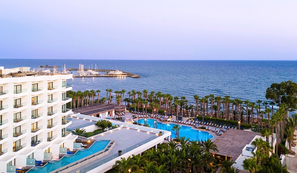 The GrandResort Leonardo Limited Edition — Swimming pool in Limassol, Limassol Region