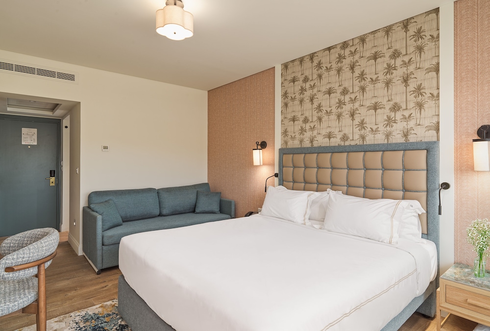 The GrandResort Leonardo Limited Edition — Hotel rooms in Limassol, Limassol Region