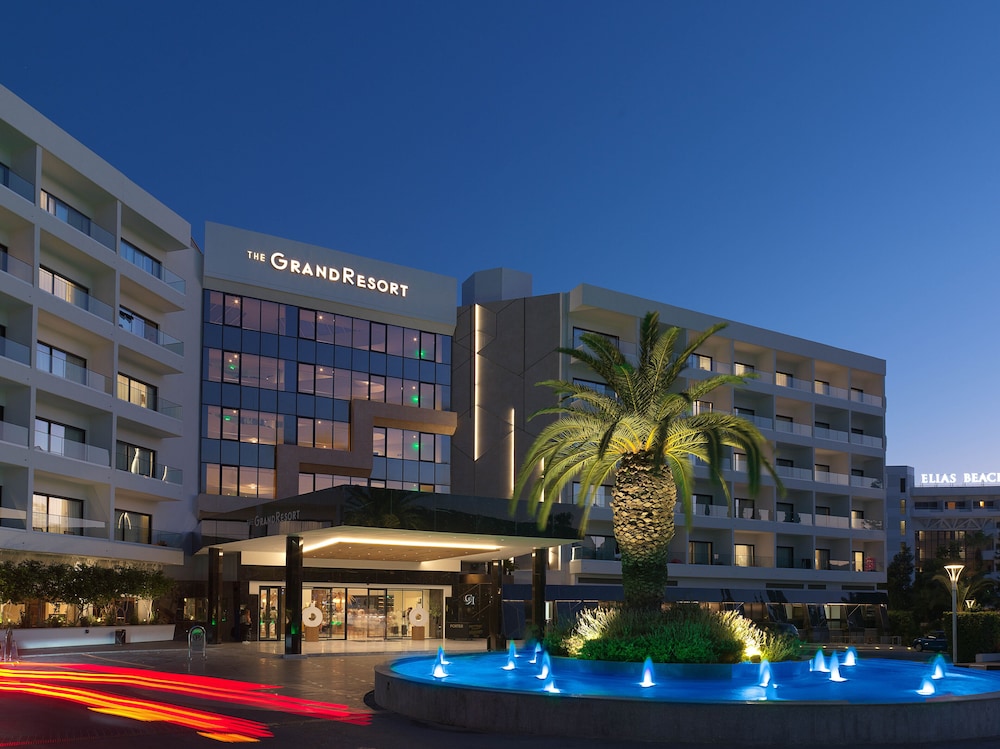 The GrandResort Leonardo Limited Edition — Hotel building in Limassol, Limassol Region